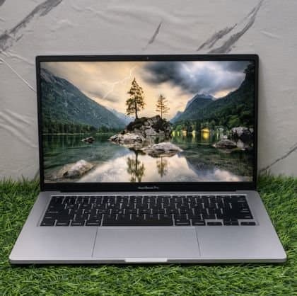 Apple MacBook Air M3 Laptop