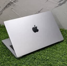 Apple MacBook Air M3 Laptop